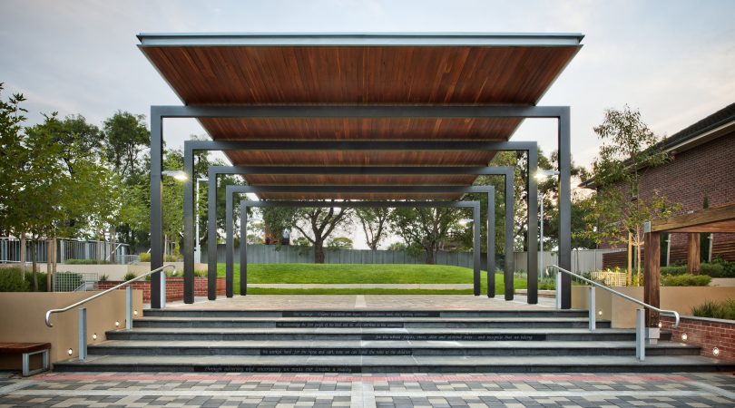 Town Square (Piazza della Valle) – Mc Laren Sq Image 3